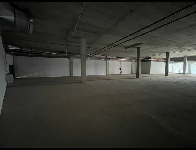 500M² BUSINESS CENTRE TO LET IN PARKDENE